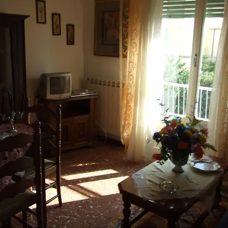 Aurora Lägenhet La Spezia