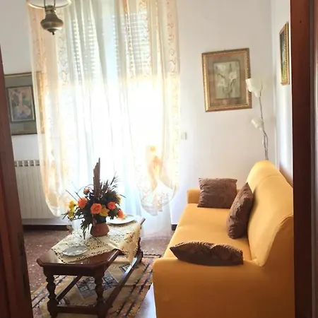Aurora Apartment *